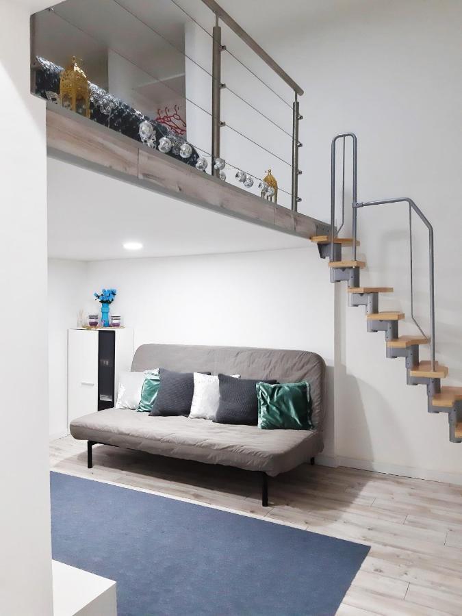 Oriental Apartment Near Gozsdu Udvar Boedapest Buitenkant foto