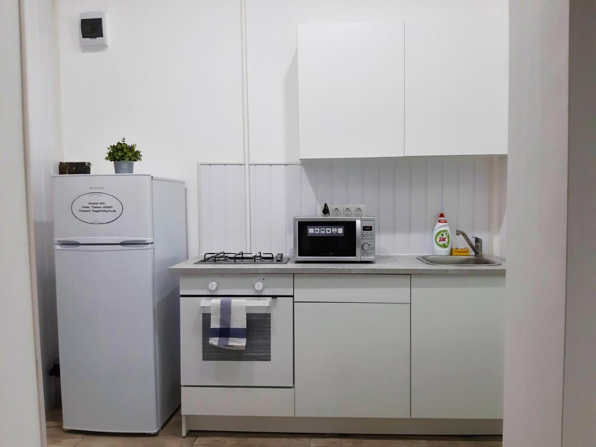 Oriental Apartment Near Gozsdu Udvar Boedapest Buitenkant foto